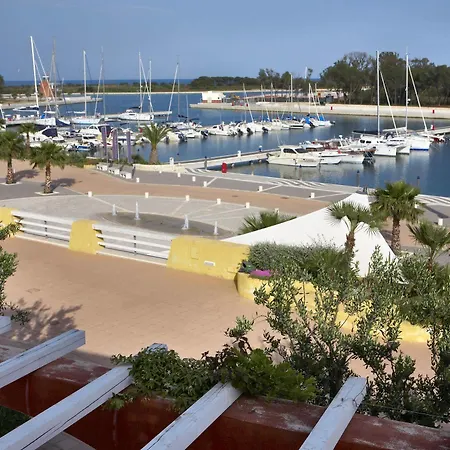 Porto Degli Argonauti Apartahotel